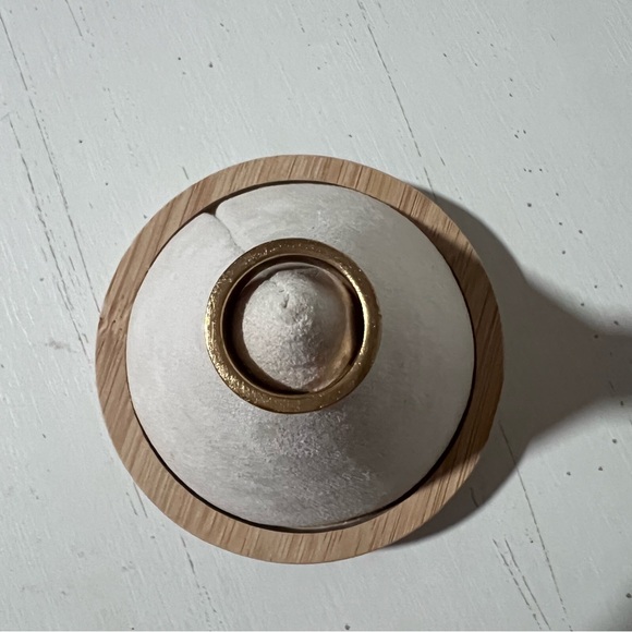 CHANEL COCO RING - Picture 6 of 8